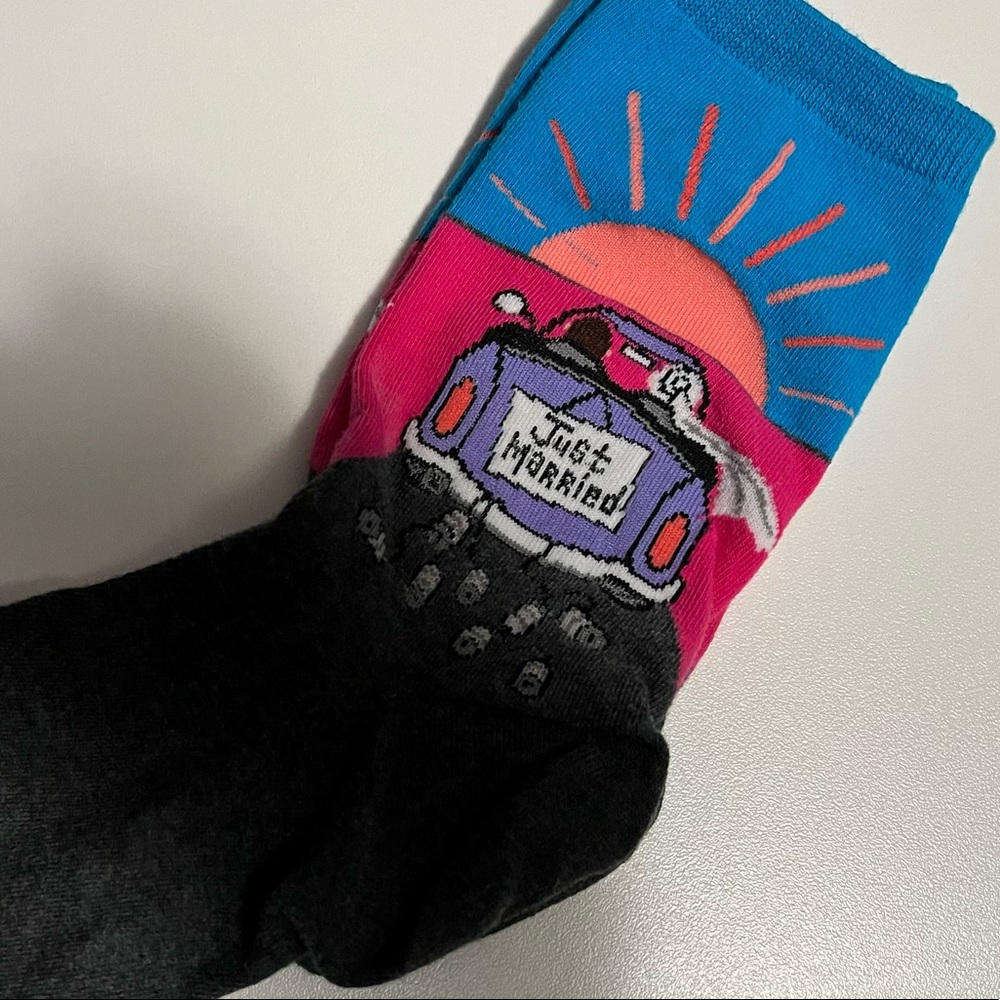 Ladies Hot Sox Just Married Socks